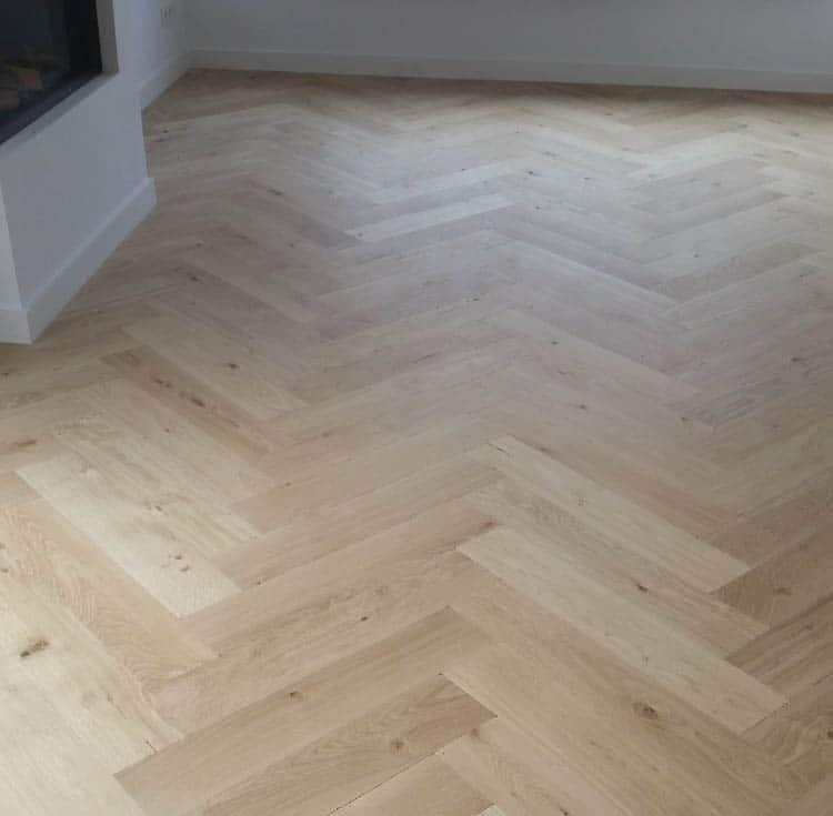 visgraat-vloer-eiken-rustiek